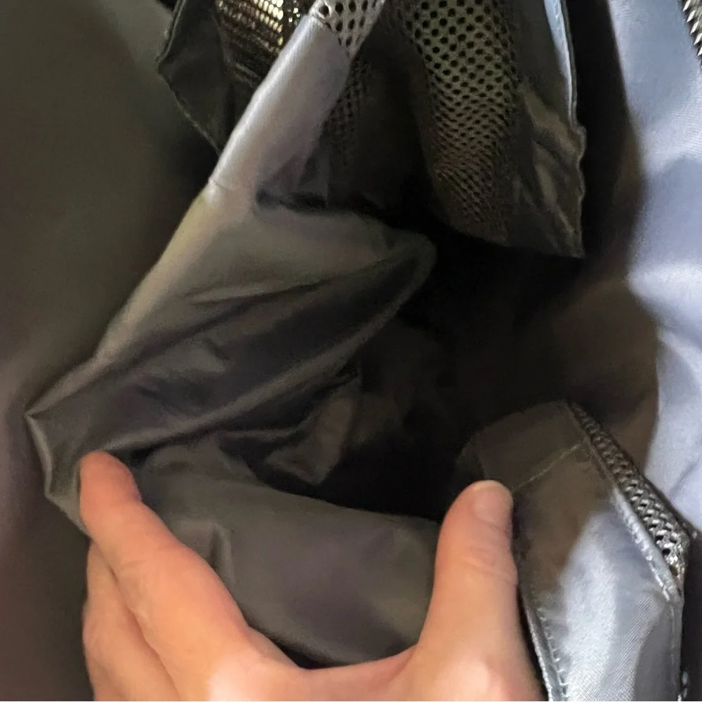 Floral Diaper Backpack • USB Port Changing Pad New No Tags Roomy Has Everything